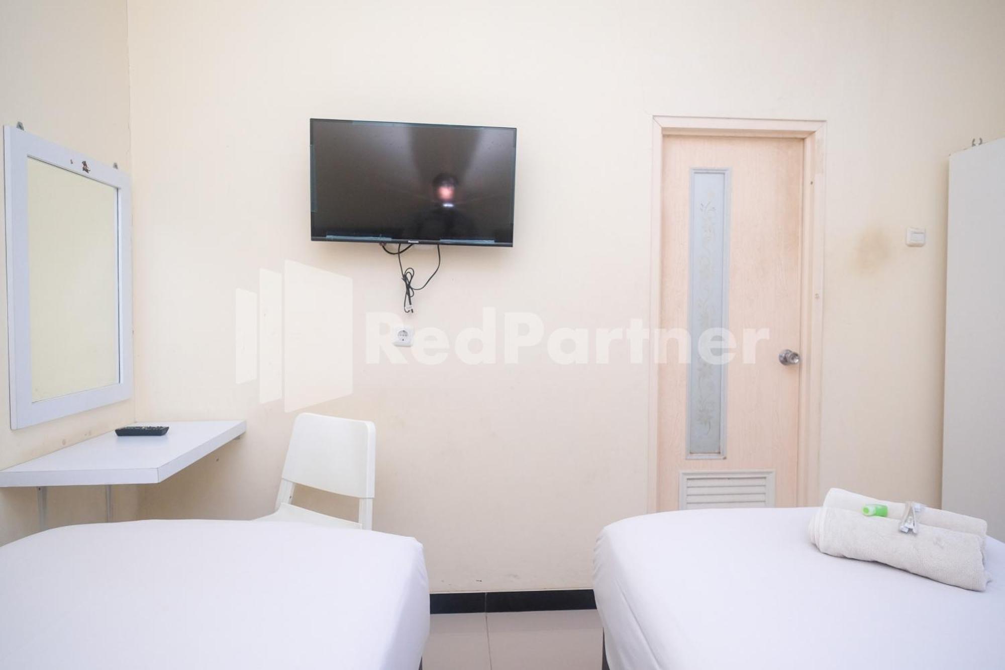 Griya Loka 2 Syariah Near Simpang Lima Mitra Reddoorz Hotel Semarang Exterior foto