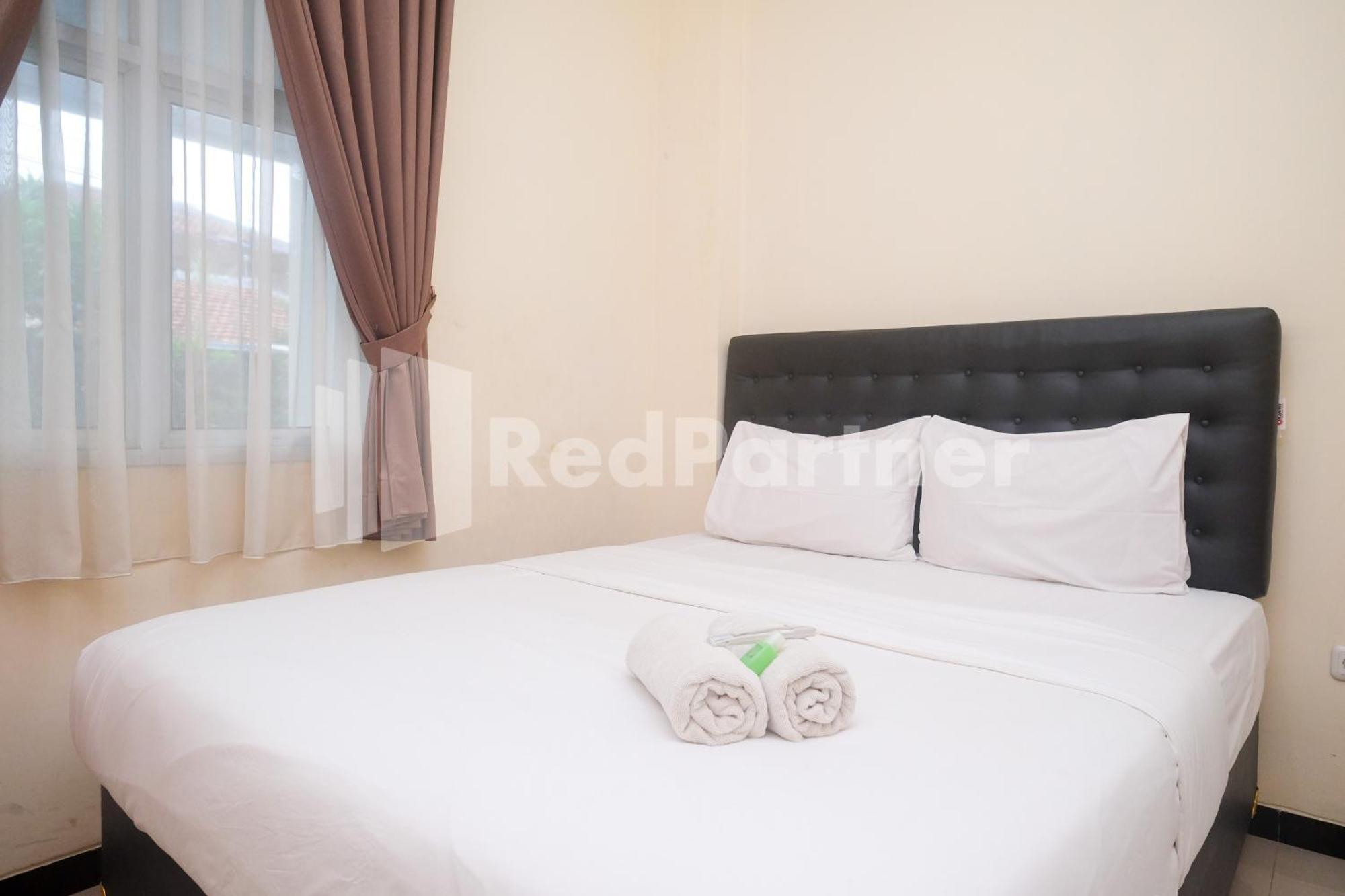 Griya Loka 2 Syariah Near Simpang Lima Mitra Reddoorz Hotel Semarang Exterior foto