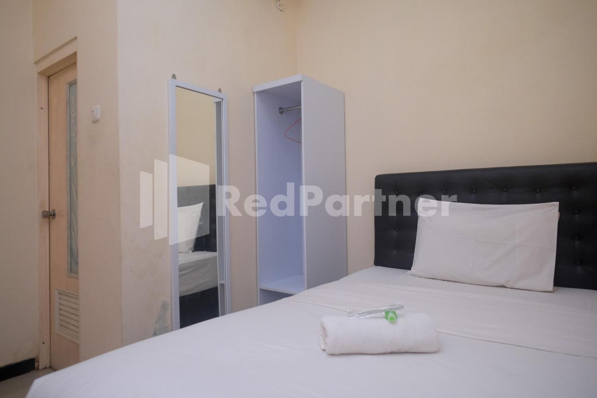 Griya Loka 2 Syariah Near Simpang Lima Mitra Reddoorz Hotel Semarang Exterior foto