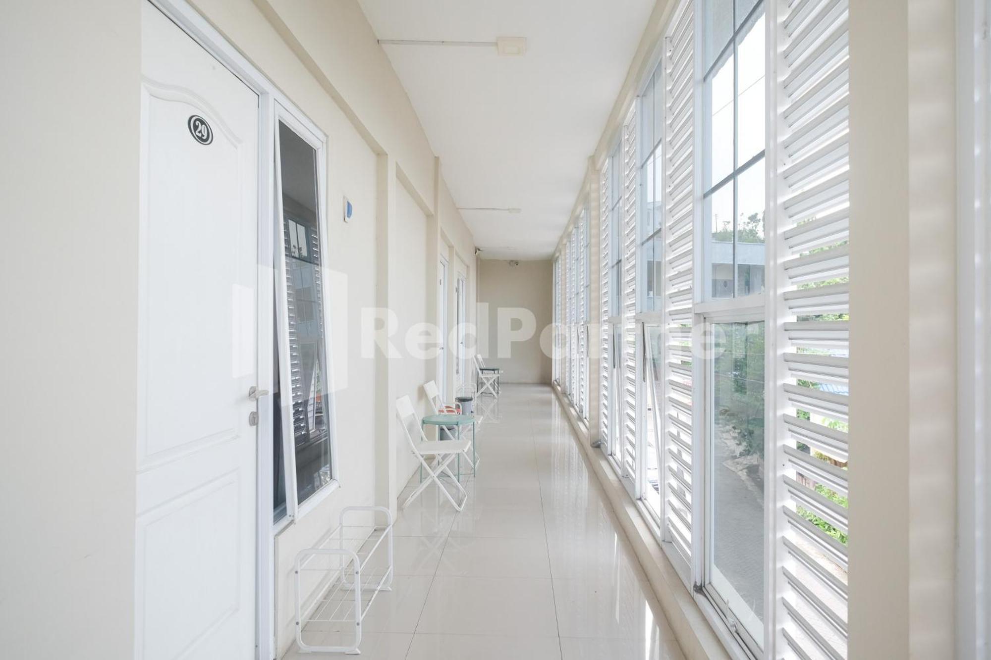 Griya Loka 2 Syariah Near Simpang Lima Mitra Reddoorz Hotel Semarang Exterior foto